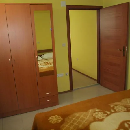Apartment & Masa Starigrad Paklenica
